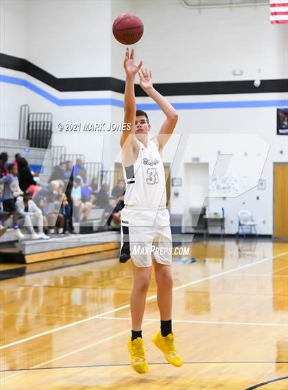 Thumbnail 1 in Williams Field vs. Sierra Linda (Valley Christian Boys Basketball Thanksgiving Tournament) photogallery.