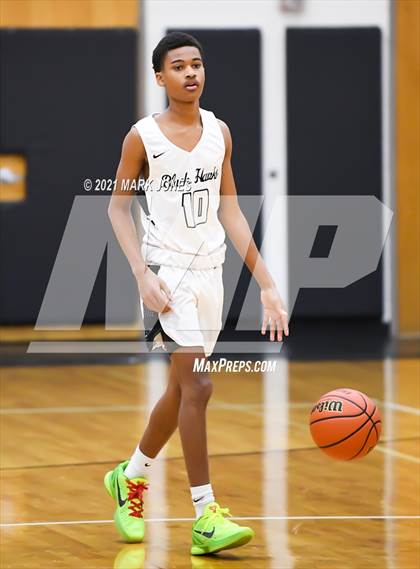 Thumbnail 1 in Williams Field vs. Sierra Linda (Valley Christian Boys Basketball Thanksgiving Tournament) photogallery.