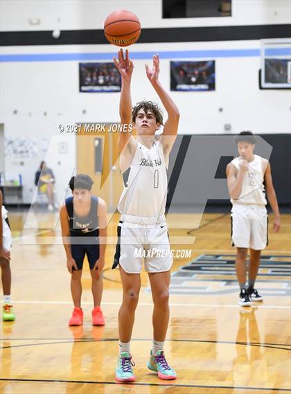 Thumbnail 1 in Williams Field vs. Sierra Linda (Valley Christian Boys Basketball Thanksgiving Tournament) photogallery.