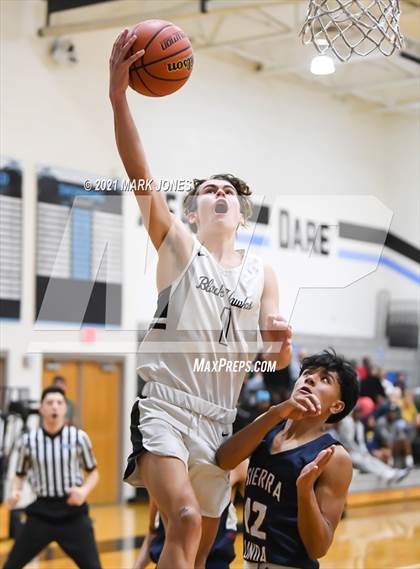Thumbnail 2 in Williams Field vs. Sierra Linda (Valley Christian Boys Basketball Thanksgiving Tournament) photogallery.