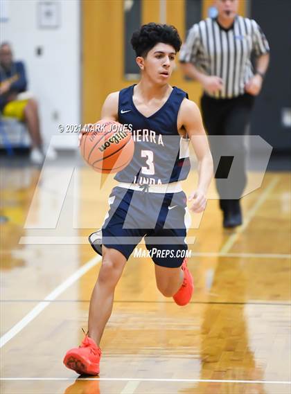 Thumbnail 3 in Williams Field vs. Sierra Linda (Valley Christian Boys Basketball Thanksgiving Tournament) photogallery.