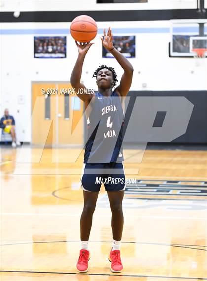 Thumbnail 2 in Williams Field vs. Sierra Linda (Valley Christian Boys Basketball Thanksgiving Tournament) photogallery.