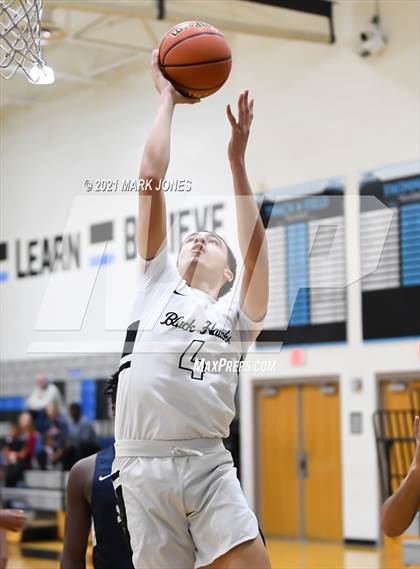 Thumbnail 1 in Williams Field vs. Sierra Linda (Valley Christian Boys Basketball Thanksgiving Tournament) photogallery.