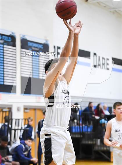 Thumbnail 3 in Williams Field vs. Sierra Linda (Valley Christian Boys Basketball Thanksgiving Tournament) photogallery.