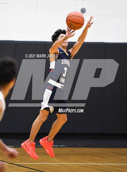 Thumbnail 2 in Williams Field vs. Sierra Linda (Valley Christian Boys Basketball Thanksgiving Tournament) photogallery.