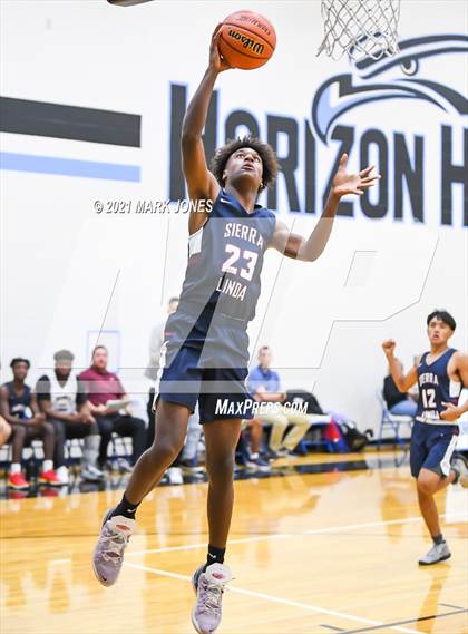 Thumbnail 3 in Williams Field vs. Sierra Linda (Valley Christian Boys Basketball Thanksgiving Tournament) photogallery.