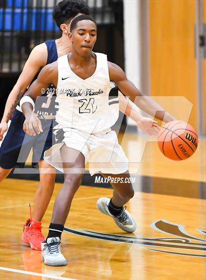 Thumbnail 2 in Williams Field vs. Sierra Linda (Valley Christian Boys Basketball Thanksgiving Tournament) photogallery.