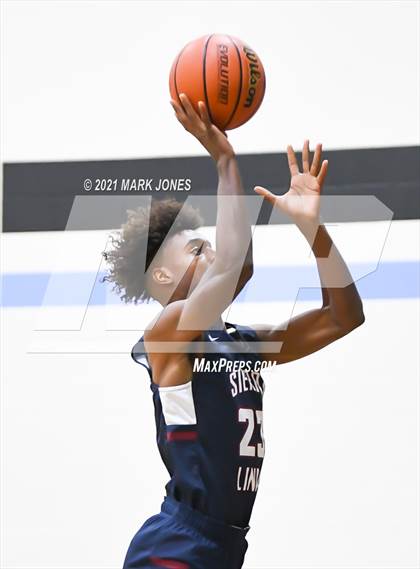 Thumbnail 1 in Williams Field vs. Sierra Linda (Valley Christian Boys Basketball Thanksgiving Tournament) photogallery.