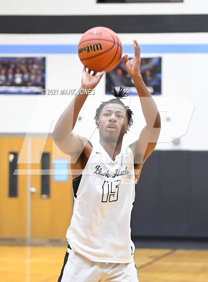 Thumbnail 3 in Williams Field vs. Sierra Linda (Valley Christian Boys Basketball Thanksgiving Tournament) photogallery.