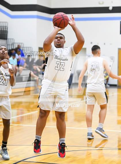 Thumbnail 1 in Williams Field vs. Sierra Linda (Valley Christian Boys Basketball Thanksgiving Tournament) photogallery.