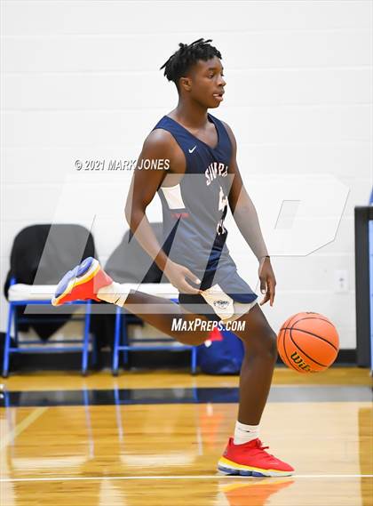 Thumbnail 3 in Williams Field vs. Sierra Linda (Valley Christian Boys Basketball Thanksgiving Tournament) photogallery.