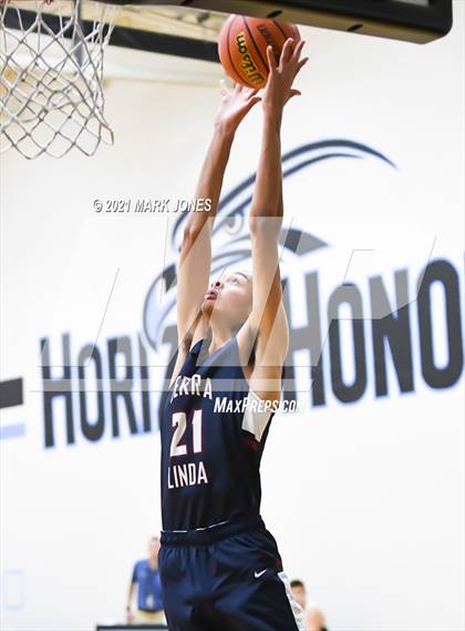 Thumbnail 3 in Williams Field vs. Sierra Linda (Valley Christian Boys Basketball Thanksgiving Tournament) photogallery.