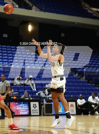 Thumbnail 2 in Judson vs. Fort Bend Marshall (Cy-Hoops Invitational) photogallery.