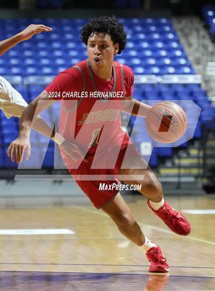 Thumbnail 2 in Judson vs. Fort Bend Marshall (Cy-Hoops Invitational) photogallery.