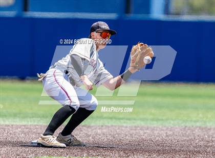 Thumbnail 2 in Golden vs. Pueblo County (CHSAA 4A Round 3) photogallery.
