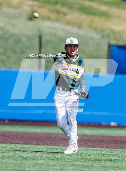 Thumbnail 1 in Golden vs. Pueblo County (CHSAA 4A Round 3) photogallery.