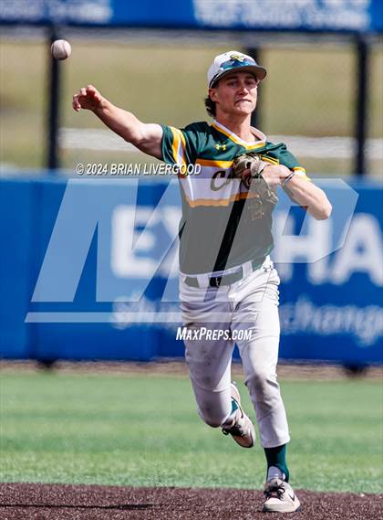 Thumbnail 3 in Golden vs. Pueblo County (CHSAA 4A Round 3) photogallery.