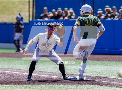 Thumbnail 1 in Golden vs. Pueblo County (CHSAA 4A Round 3) photogallery.