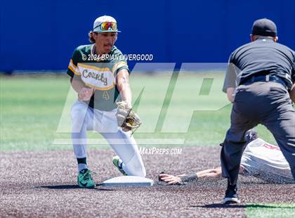 Thumbnail 2 in Golden vs. Pueblo County (CHSAA 4A Round 3) photogallery.