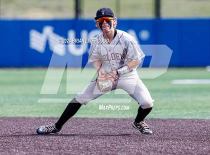 Thumbnail 3 in Golden vs. Pueblo County (CHSAA 4A Round 3) photogallery.