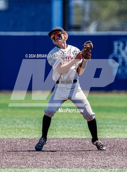 Thumbnail 3 in Golden vs. Pueblo County (CHSAA 4A Round 3) photogallery.