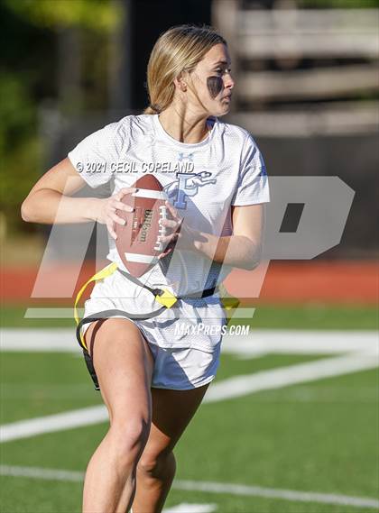 Thumbnail 3 in Pope @ Lassiter photogallery.