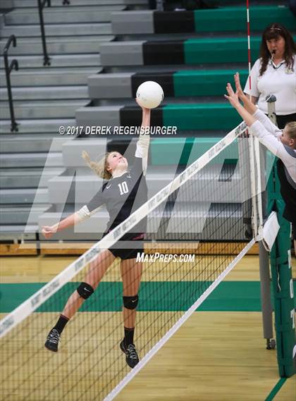 Thumbnail 1 in Eagle Valley vs. Canon City (CHSAA 4A Region 4 Playoff) photogallery.