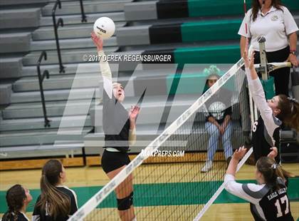 Thumbnail 3 in Eagle Valley vs. Canon City (CHSAA 4A Region 4 Playoff) photogallery.