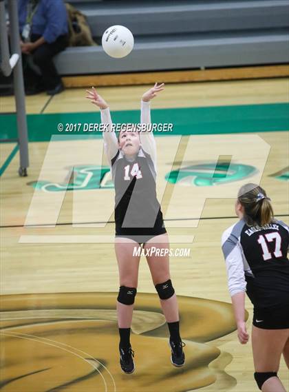 Thumbnail 3 in Eagle Valley vs. Canon City (CHSAA 4A Region 4 Playoff) photogallery.