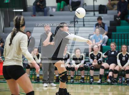 Thumbnail 3 in Eagle Valley vs. Canon City (CHSAA 4A Region 4 Playoff) photogallery.