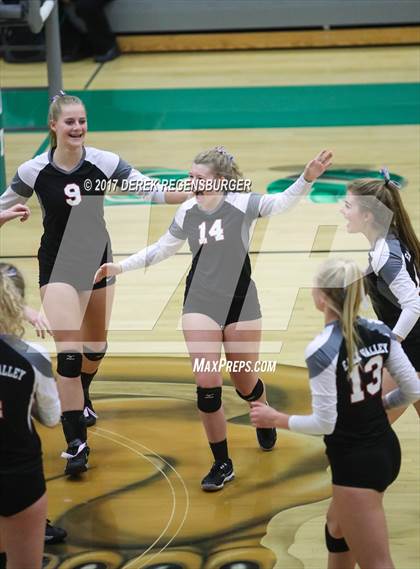 Thumbnail 3 in Eagle Valley vs. Canon City (CHSAA 4A Region 4 Playoff) photogallery.