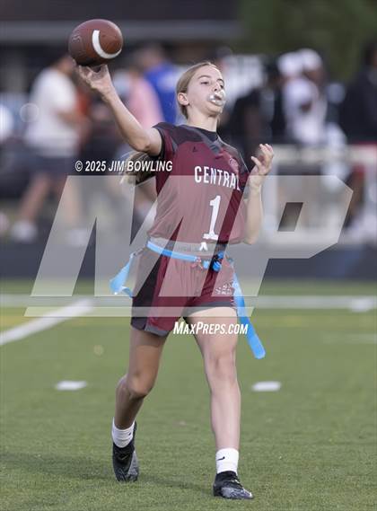 Thumbnail 1 in Mahomet-Seymour @ Champaign Central photogallery.