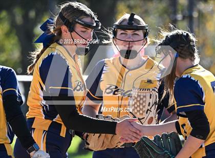 Thumbnail 3 in Severance vs. Rifle photogallery.