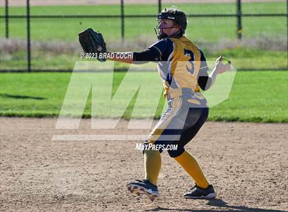 Thumbnail 3 in Severance vs. Rifle photogallery.