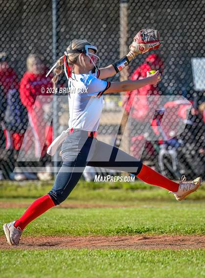 Thumbnail 1 in Harding Academy @ Cave City photogallery.