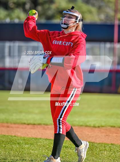 Thumbnail 1 in Harding Academy @ Cave City photogallery.