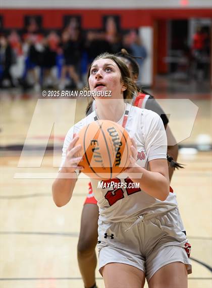 Thumbnail 1 in Westside vs. Rivercrest (Cavenaugh Classic) photogallery.