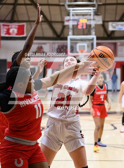 Thumbnail 2 in Westside vs. Rivercrest (Cavenaugh Classic) photogallery.