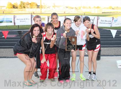Thumbnail 1 in 3A D3 District Meet photogallery.