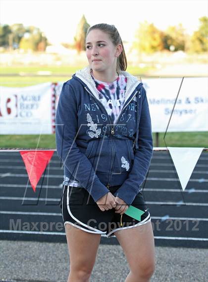 Thumbnail 1 in 3A D3 District Meet photogallery.