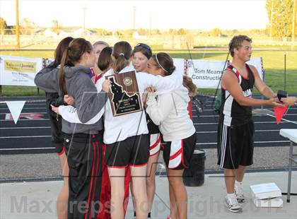 Thumbnail 2 in 3A D3 District Meet photogallery.