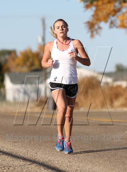 Thumbnail 1 in 3A D3 District Meet photogallery.