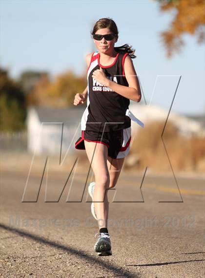 Thumbnail 2 in 3A D3 District Meet photogallery.