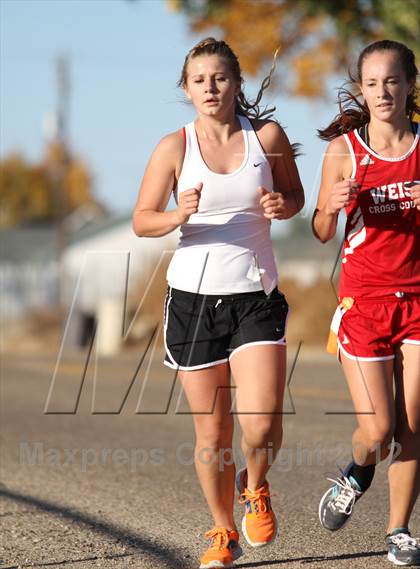 Thumbnail 2 in 3A D3 District Meet photogallery.