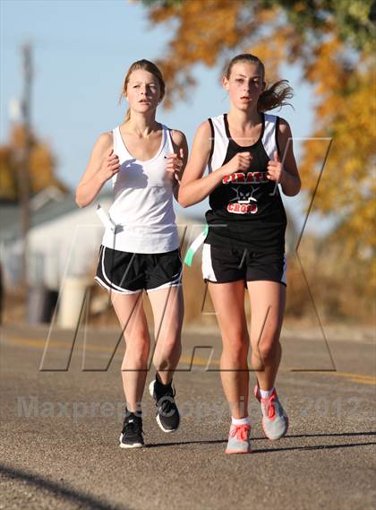 Thumbnail 1 in 3A D3 District Meet photogallery.