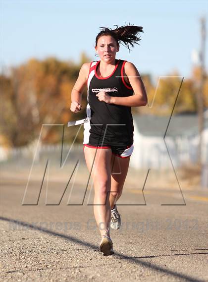 Thumbnail 1 in 3A D3 District Meet photogallery.
