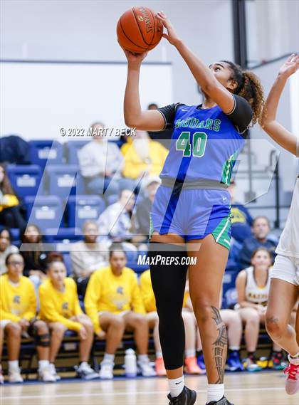 Thumbnail 3 in Blue Springs South vs Battle (Sophe Cunningham Classic) photogallery.