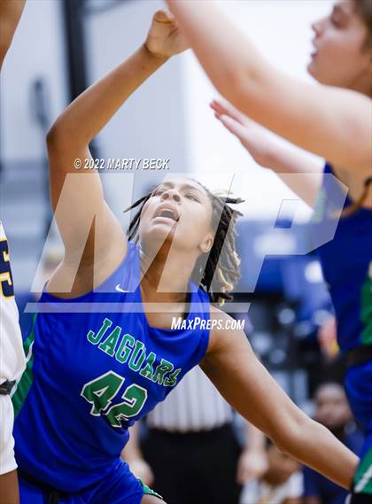 Thumbnail 1 in Blue Springs South vs Battle (Sophe Cunningham Classic) photogallery.