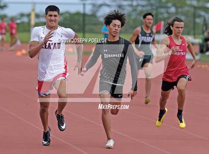 Thumbnail 2 in Kamehameha Tournament photogallery.