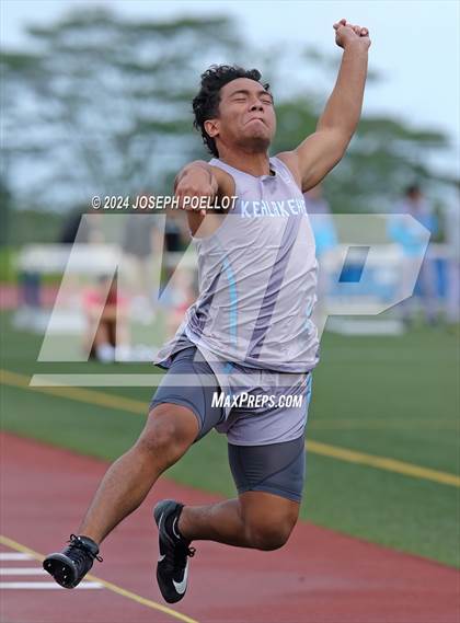 Thumbnail 2 in Kamehameha Tournament photogallery.